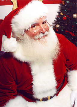 256px-Jonathan_G_Meath_portrays_Santa_Claus